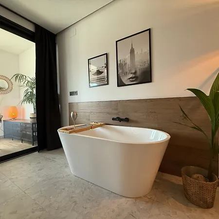 Victoria Loft Bed & Breakfast *