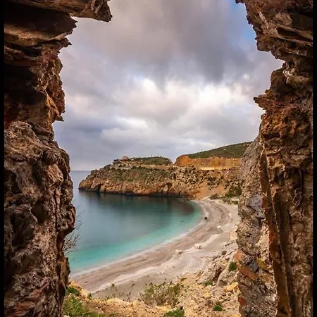 Victoria Loft Bed & Breakfast Castell de Ferro